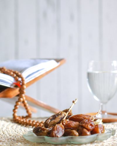 Grey White Illustrative Islamic Ramadan Presentation